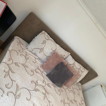 Apartmani Petra Нови-Сад Экстерьер фото