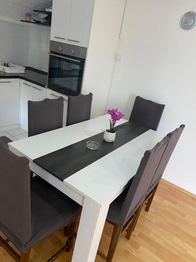 Apartmani Petra Нови-Сад Экстерьер фото